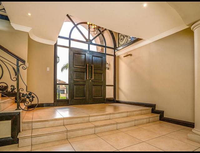 5 BEDROOM HOUSE FOR SALE IN THE WILDS